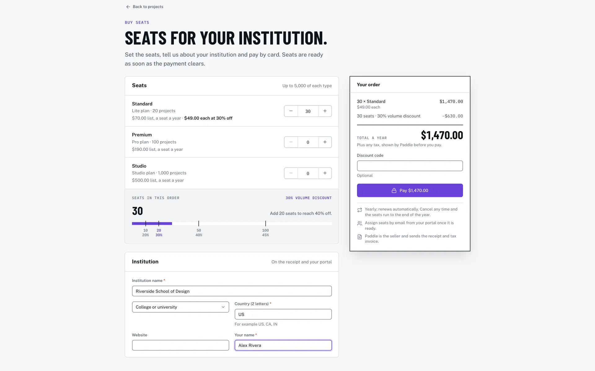 The seat checkout page with the seat counters, the institution form, the order summary and the Pay button